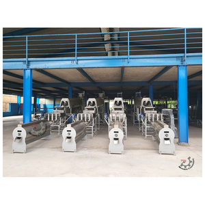Peladora automática de anacardos de 4 cabezales de alta capacidad 350-400 Kg/h Mantenimiento de fácil instalación Acero inoxidable para procesamiento de nueces - Product Image 1
