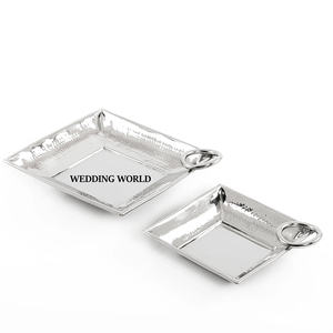 Bandeja de chocolate martillado de metal Bandeja de chocolate hecha a mano de calidad premium Bandeja de chocolate de lujo con forma rectangular - Product Image 2