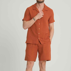Ensemble d'été pour homme : Polo gaufré à manches courtes respirant en coton tricoté de couleur unie, avec t-shirt et short assortis – Ensemble 2 pièces - Product Image 4