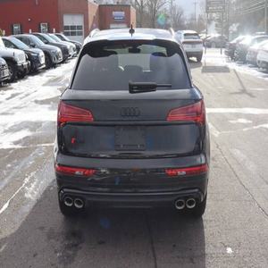 Audi SQ5 3.0T quattro Premium Plus 2024 USADO EN EXCELENTES CONDICIONES - Product Image 3