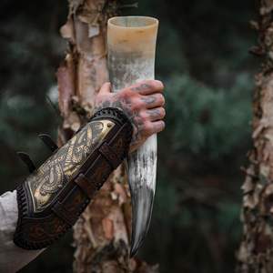 Handmade Medieval <b>Drinking</b> <b>Horn</b> for Knights Cosplay Perfect and Celebrations Durable and Historical <b>Drinking</b> - Product Image 3