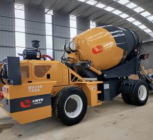 รถผสมคอนกรีตเคลื่อนที่แบบโหลดเอง ระบบไฮดรอลิกเต็มรูปแบบ เครื่องยนต์ดีเซล 4m3 4x4 สำหรับขาย - Product Image 4