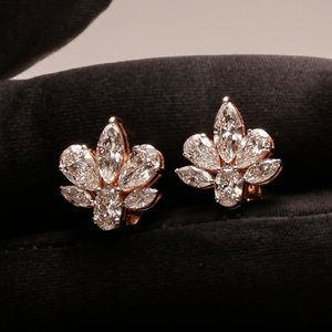 Boucles d'oreilles Hip Hop de luxe à la mode avec des diamants Moissanite ronds taille brillante or jaune 14Kt clarté VVS - Product Image 5