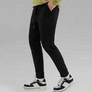 2025 Venta caliente de alta calidad de los hombres pantalones de chándal de cintura media deportes gimnasio Fitness ropa Casual con bolsillos laterales para entrenamiento - Product Image 2