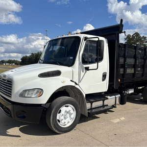 Excelente camión volquete de plataforma plana <span class=keywords><strong>Freightliner</strong></span> M2-106 usado del 2015, listo para exportación, <span class=keywords><strong>en</strong></span> <span class=keywords><strong>venta</strong></span>. - Product Image 1