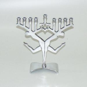 Candelabro Decorativo de Metal con Acabado Antiguo de Latón, 9 Brazos, para Velas, Religioso, para Hanukkah, Fabricante - Product Image 3