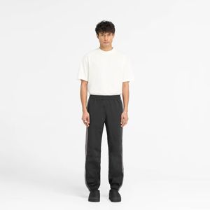 <span class=keywords><strong>Pantaloni</strong></span> da ginnastica in Nylon leggero per uomo <span class=keywords><strong>con</strong></span> un elegante Design atletico <span class=keywords><strong>con</strong></span> <span class=keywords><strong>elastico</strong></span> in vita e polsini <span class=keywords><strong>alla</strong></span> <span class=keywords><strong>caviglia</strong></span> disponibili in nero tutte le taglie - Product Image 2