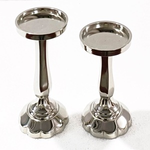 เชิงเทียนสีเงินแท่งเรียวที่มีคุณภาพสูงอลูมิเนียมหล่อด้วยนิกเกิลขัดเงาขัดเงาส่งออกโดยผู้ขายชาวอินเดีย - Product Image 3