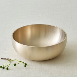 Cuenco de latón decorativo para servir con dije vintage adecuado para exhibición de cocina o uso diario para servir comidas en casa - Product Image 2