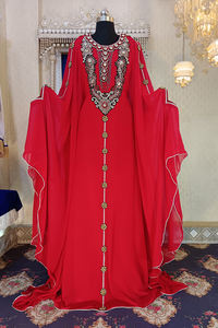 Caftan takchita islamique au design unique rouge - Product Image 5