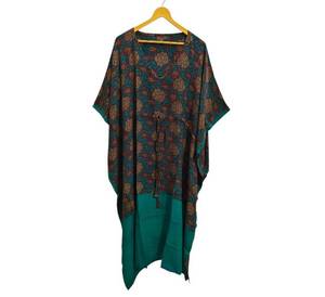 Veste en velours brodée Suzani multicolore pour femmes, respirante, artisanale, design et taille sur mesure, usage quotidien - Product Image 5