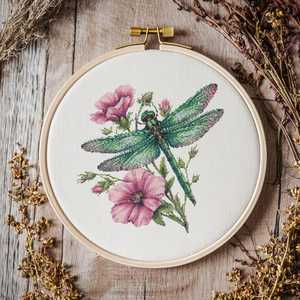 Posavasos de resina transparente con hojas secas y flores Posavasos de epoxi ecológicos para estilo natural - Product Image 1