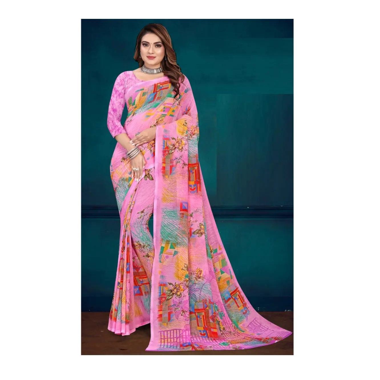 Saree tendance en georgette pure de créateur de style Bollywood avec chemisier pour femme disponible à un prix abordable