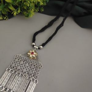 Collar tribal largo de hilo REVA de alto grado de alta calidad más vendido del proveedor indio directo, collar de cadenas de moda geométrica - Product Image 3