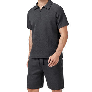 Polo décontracté à demi-fermeture éclair pour hommes ensemble de vêtements d'extérieur et de shorts de survêtement court 2 pièces respirant de couleur unie - Product Image 2