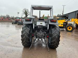 Tracteur à chenilles Massey Ferguson 385 4WD 90 CV Moteur Fawde Occasion en bon état Composants principaux y compris roulement moteur pompe à engrenages - Product Image 4