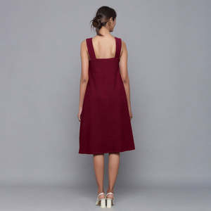Robe de soirée courte en satin de coton chaud de couleur vin, à col en V, longueur genou, sexy et élégante, style cocktail, coupe trapèze - Product Image 3
