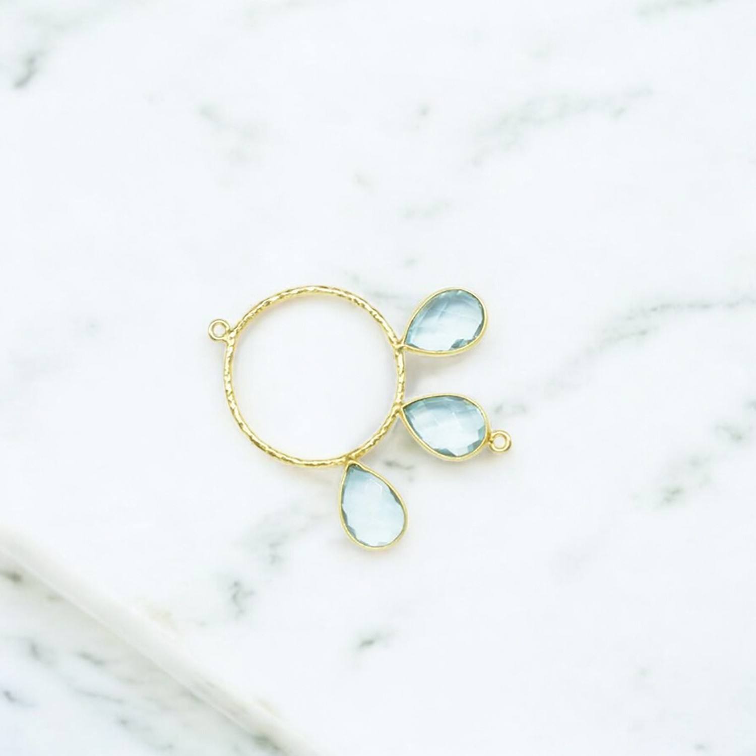 บุษราคัมสีฟ้า