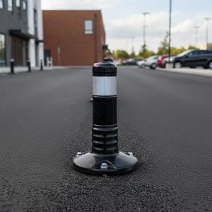 Bouée Flexible Noire de Signalisation 30 x 8 cm pour Produits d'Avertissement Routier - Product Image 1
