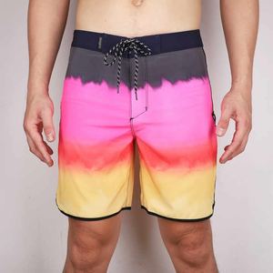 Vente en gros de shorts de surf de plage 100% polyester pour hommes séchage rapide respirant décontracté anti-rides solide Service OEM écologique - Product Image 1