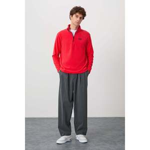 เสื้อสเวตเชิ้ตผ้าฟลีซคอตั้งสำหรับผู้ชาย Air Jones สีเฟียสต้า เสื้อพูลโอเวอร์สำหรับกิจกรรมกลางแจ้งที่ให้ความอบอุ่น เหมาะสำหรับกีฬาฤดูหนาวและสวมใส่ลำลอง - Product Image 5