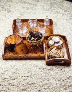Plateau de service rectangulaire en bois de luxe artisanal de haute qualité avec Meena, compatible lave-vaisselle, épaisseur 1,5 cm, prix raisonnable - Product Image 2