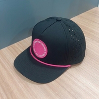 Casquette de golf sportive formelle personnalisée à 5 panneaux, perforée, découpée au laser, avec cordon réglable, logo brodé, OEM ODM, marque privée, vente en gros