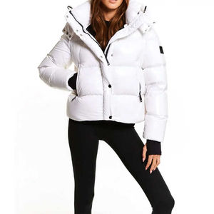 Nuevas chaquetas acolchadas para mujer superventas en estilo corto, cuello largo, mangas completas, azul en color, tarifa al por mayor, personalización OEM - Product Image 4