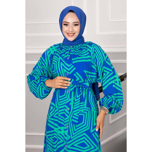 Robe Hijab Boutonnée en Viscose Vert - Product Image 4