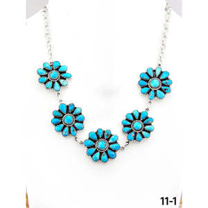 Collar de Plata de Ley y Turquesa Blanca Estilo Suroeste con Cadenas de Cuentas y Patrones Clásicos de Flores, Anclas y Números - Product Image 2