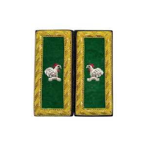 Mancuernillas de los Caballeros Templarios OEM, Nuevo Estilo, Bordado con Hilos Metálicos, Insignias Cosidas de Alta Calidad, Imanes, Precio Bajo - Product Image 1