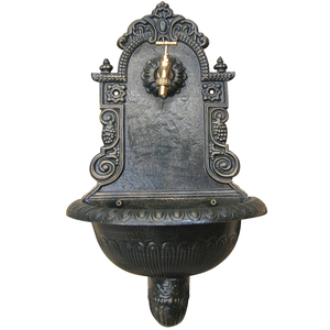 Fuente de Hierro Fundido Estilo Panteón con Grifo Verde - Product Image 1