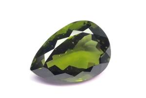 Maravillosa piedra preciosa de moldavita en forma de pera suelta para hacer joyas, piedra de moldavita facetada bien pulida de la República Checa - Product Image 2