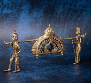 Palki o Palanquín de Artesanía Dokra, Adorno Decorativo para el Hogar, 6 Pulgadas, Dorado, Decoración Moderna para Mesa de Salón - Product Image 2