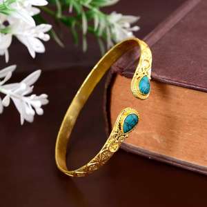 Brazalete metálico tradicional chino, joyería inspirada en la escultura moderna para mujer, artesanía metálica premium a granel para uso festivo nupcial étnico. - Product Image 1