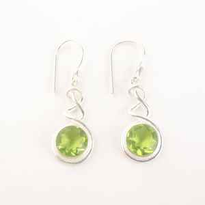 Pendientes de Plata de Ley con Piedra Preciosa de Peridoto, Joyería Hecha a Mano con Piedra de Nacimiento de Agosto, Chapados en Oro, Elegantes para Mujer - Product Image 1