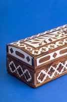 Scatola Portagioie in Legno Intarsiato Floreale Artigianale, Contenitore Decorativo per Oggetti Preziosi, Cofanetto per Arredamento Casa e Regali di Lusso