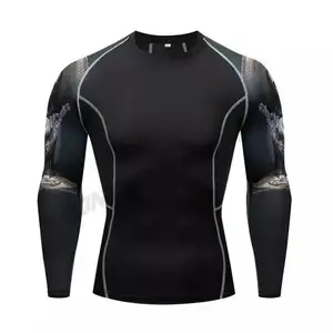 Disegno personalizzato ragazzi Rash Guard poliestere Spandex tessuto Slim Fit aderente MMA Rash Guard per gli uomini adulti