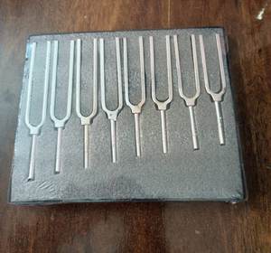 Diapason en alliage d'aluminium 128Hz256Hz512Hz1024Hz2048HZ pour la thérapie sonore et la guérison sonore SLK - Product Image 6