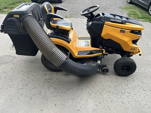 2021 Cub Cadet XT2ขี่ LX46เครื่องตัดหญ้า - Product Image 3