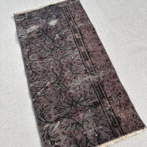 Turkish Vintage Small Rug 1.6x3.2 ft, <b>Brown</b> Oriental Rug <b>Wool</b> - Product Image 2
