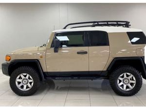 FJ CRUISER 4.0 V6 SUV 2022 d'occasion en excellent état - Product Image 4