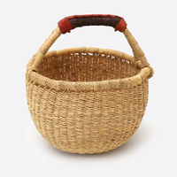 Panier Bolga africain fait main en jonc de mer naturel avec poignée en cuir – Rangement décoratif et essentiels pour pique-nique, rangement domestique