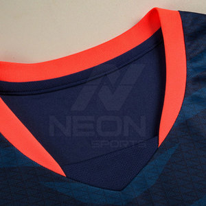 Uniforme de Fútbol Personalizado de Primera Calidad, Ropa Deportiva, Uniforme de Fútbol de Venta Caliente Hecho en Pakistán - Product Image 3