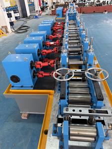 Ligne de production de tubes en acier soudés à haute fréquence ERW pour tubes en acier au carbone, support technique, à vendre - Product Image 4