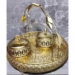 Elegante caja de frutas secas de metal con una cesta de estilo rústico, perfecta para mantener frescas las frutas secas, nueces y otros bocadillos pequeños - Product Image 1