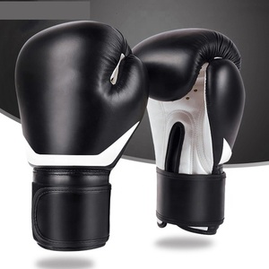 Fabricants expérimentés ont fabriqué des gants de boxe en cuir PU de haute qualité, conçus sur mesure, confortables, avec logo personnalisé pour les arts martiaux - Product Image 1
