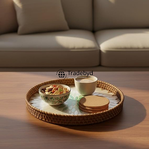 Bandeja de Ratán Rústica Hecha a Mano, Bandeja de Almacenamiento Multiusos, Decoración Elegante para Mesa del Hogar, Tradebyd - Product Image 1