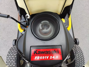 Cortadora de Césped Inalámbrica Cub Cadet XT1 Enduro Series de 125cc de Calidad Superior, Cortadora de Césped Eléctrica de Grado DIY, Trabajo Eficiente - Product Image 4