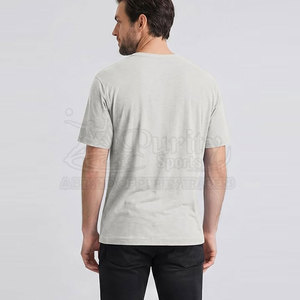 Camiseta de Alto Rendimiento con Tela de Secado Rápido, Ideal para Gimnasio - Product Image 2